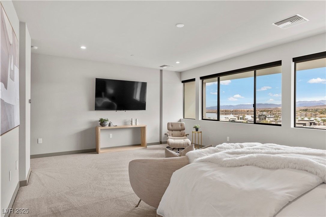 Bedroom, Interior, Recessed Lighting, Water