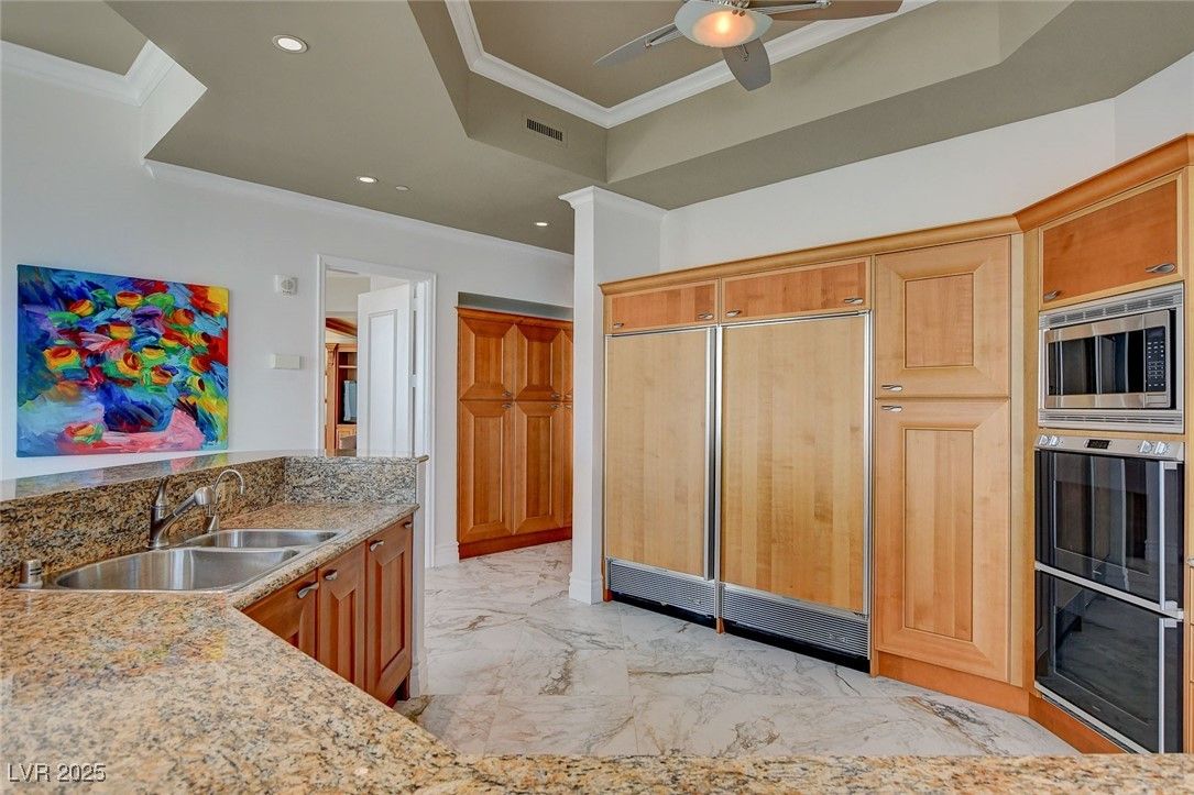 Interior, Kitchen, Marble, Recessed Lighting