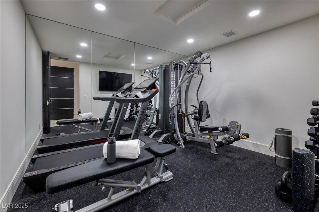 Fitness Equipment, Interior, Recessed Lighting