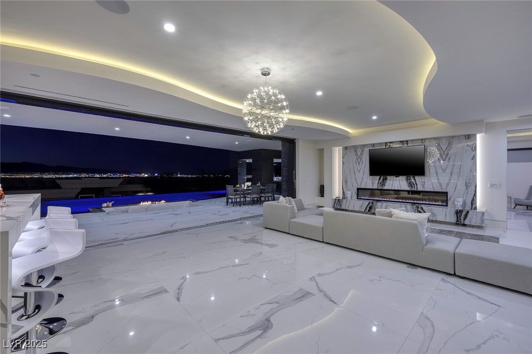 Fireplace, Interior, Living room, Marble, Marble Walls, Pendant Lights, Recessed Lighting