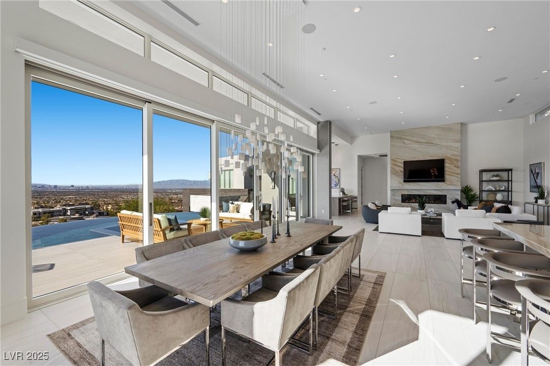 Dining room, Fireplace, Interior, Living room, Pendant Lights, Recessed Lighting