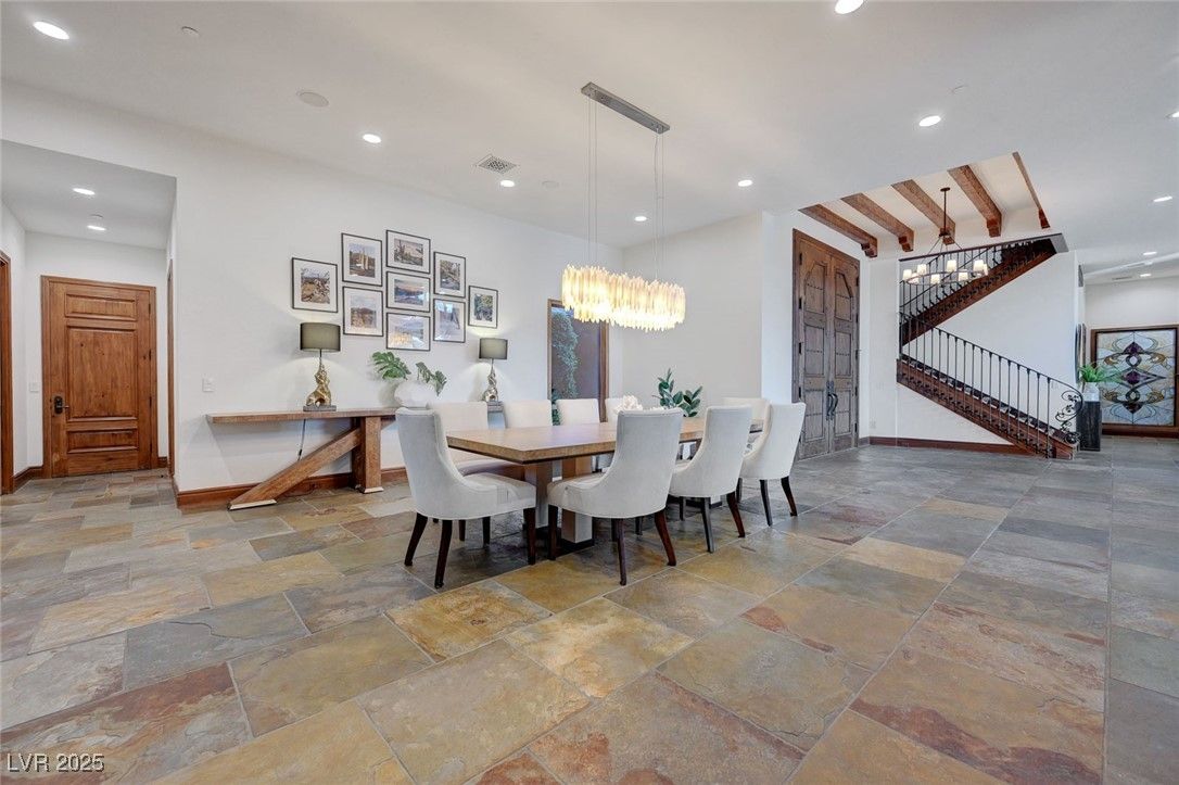 Chandelier, Dining room, Interior, Pendant Lights, Recessed Lighting, Wooden Beams