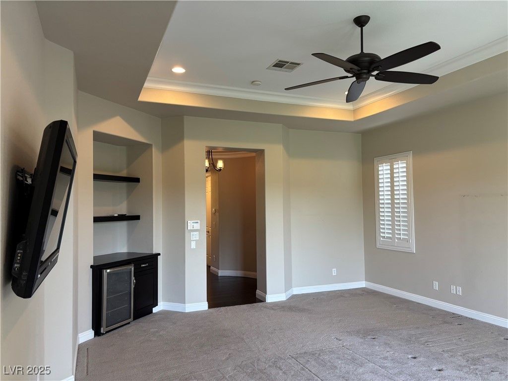 Empty room, Interior, Recessed Lighting