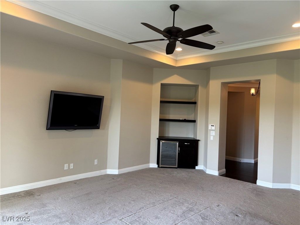 Empty room, Interior, Recessed Lighting