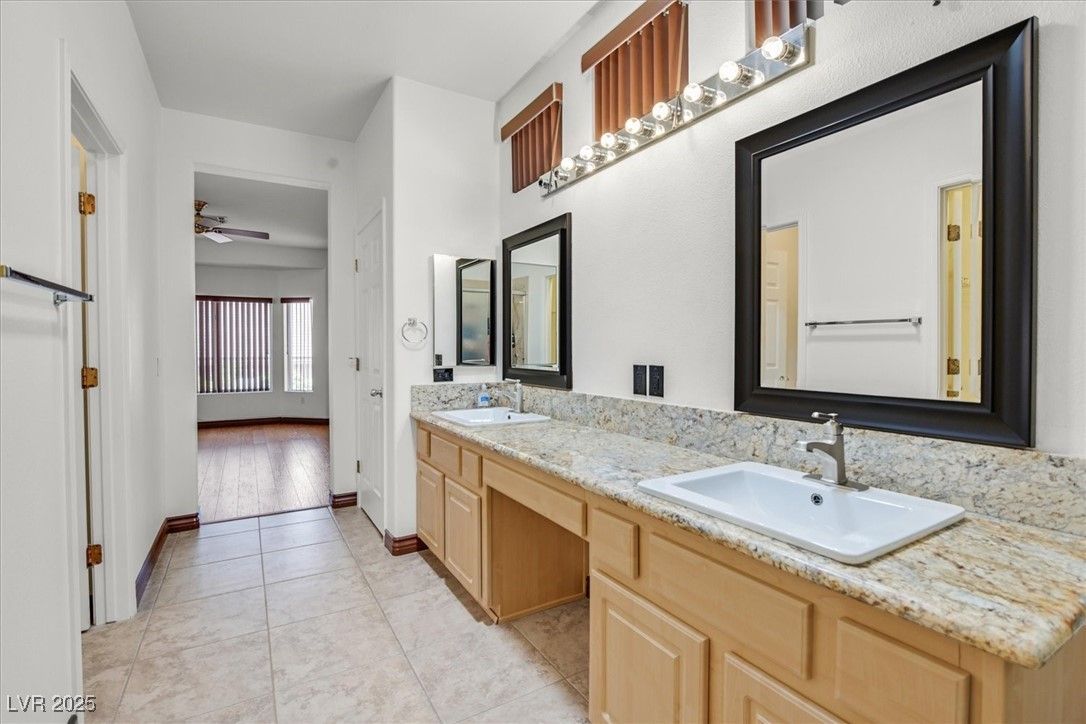 Bathroom, Dual Sink Vanities, Interior, Wood Texture Flooring