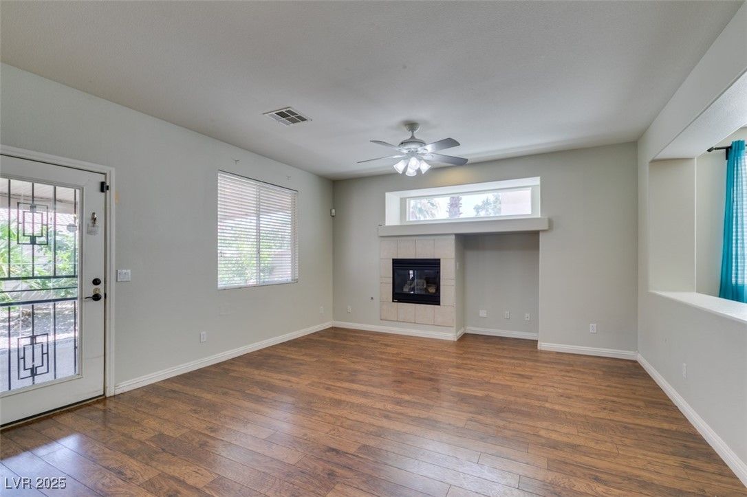 Empty room, Fireplace, Interior, Wood Texture Flooring