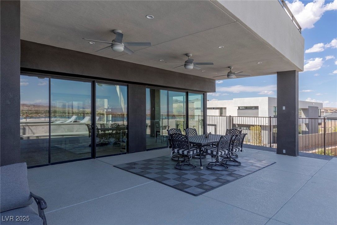 Exterior, Recessed Lighting