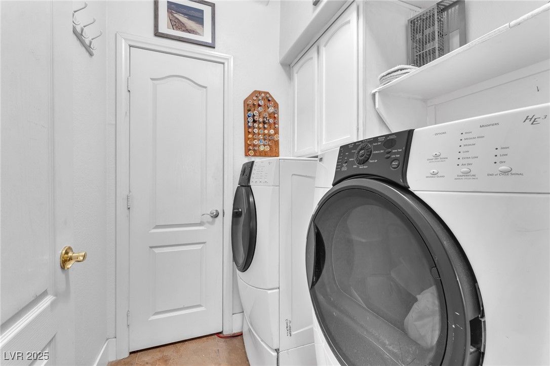 Interior, Washer