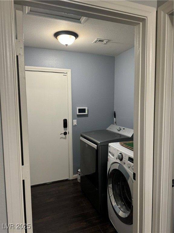 Interior, Washer, Wood Texture Flooring