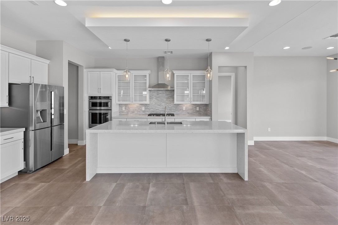 Interior, Kitchen, Pendant Lights, Recessed Lighting, Stainless Steel Appliances