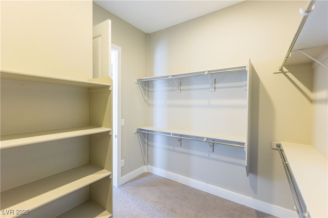 Interior, Walk-in Closets