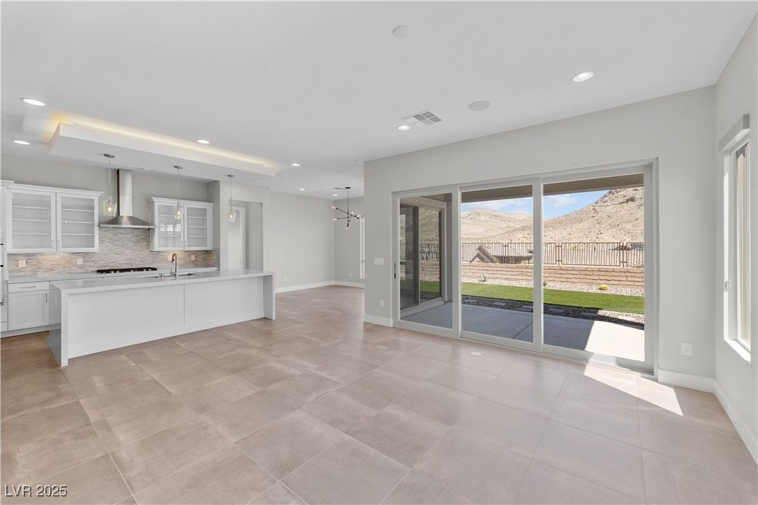 Empty room, Interior, Kitchen, Pendant Lights, Recessed Lighting, Stainless Steel Appliances