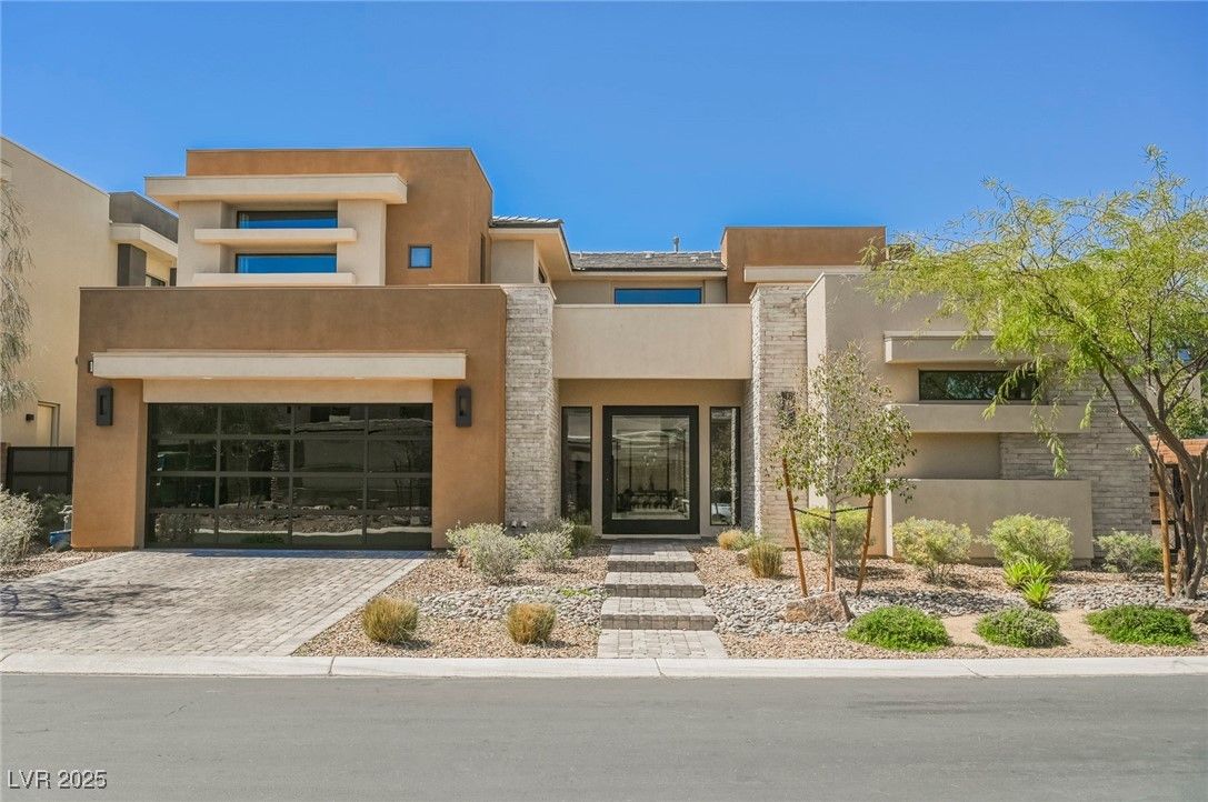 Attached, Exterior, Facade, Modern