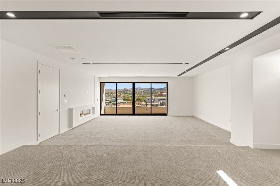 Empty room, Fireplace, Interior, Recessed Lighting