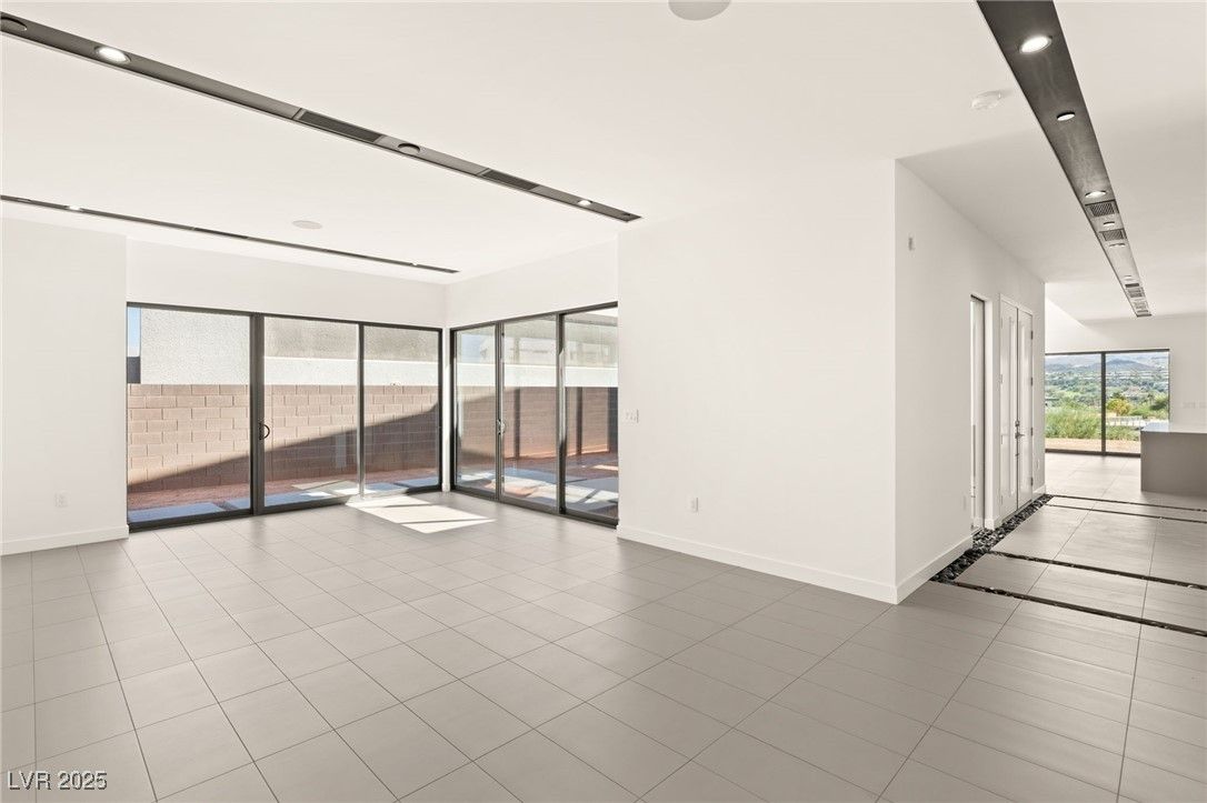 Interior, Recessed Lighting