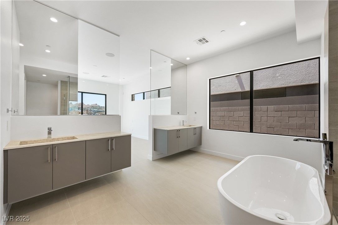 Bathroom, Dual Sink Vanities, Free Standing Baths, Interior, Recessed Lighting