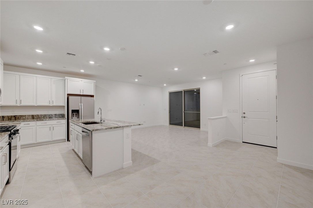 Interior, Kitchen, Recessed Lighting