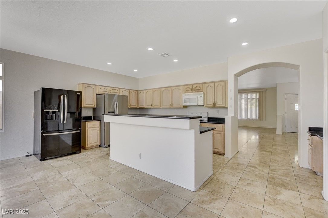 Interior, Kitchen, Recessed Lighting