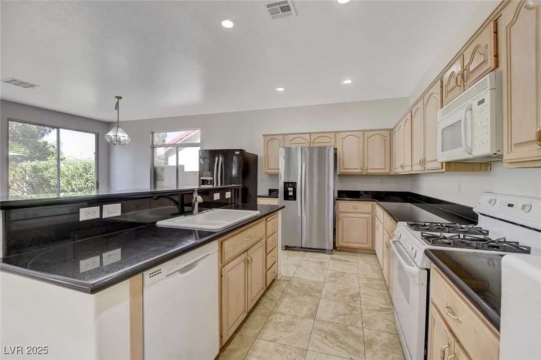 Interior, Kitchen, Pendant Lights, Recessed Lighting