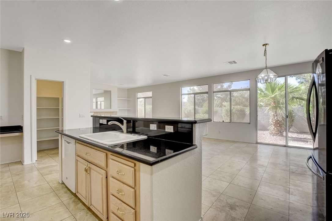 Interior, Kitchen, Pendant Lights, Recessed Lighting