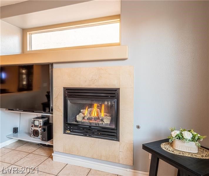 Fireplace, Interior