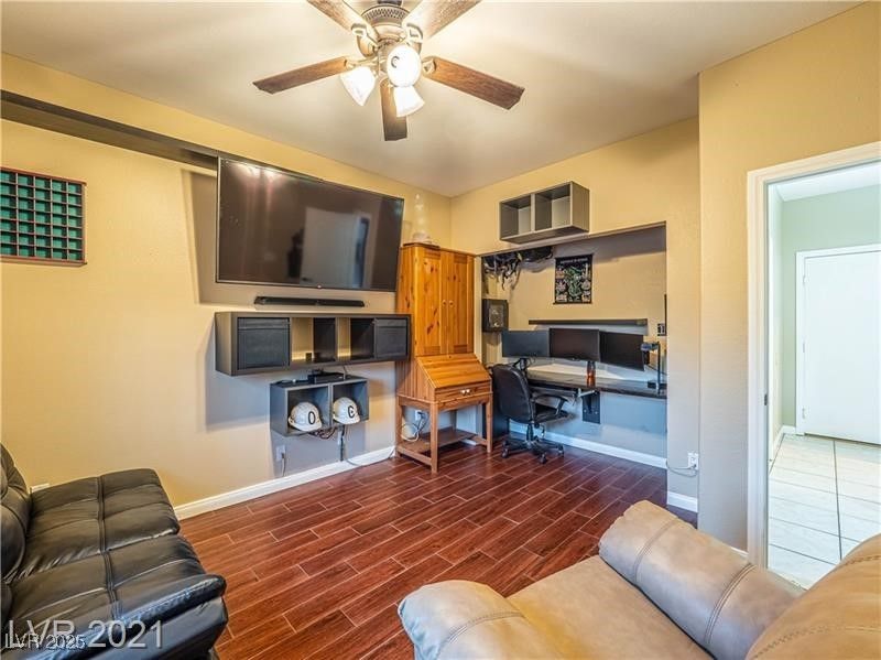 Home Office, Interior, Wood Texture Flooring