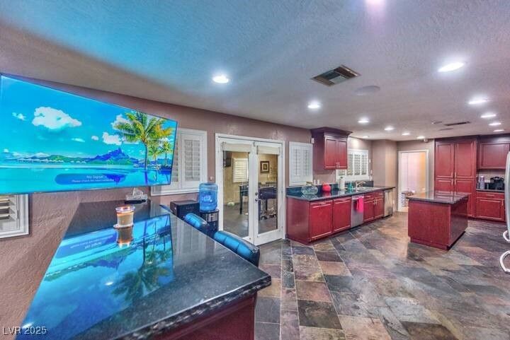 Interior, Kitchen, Recessed Lighting