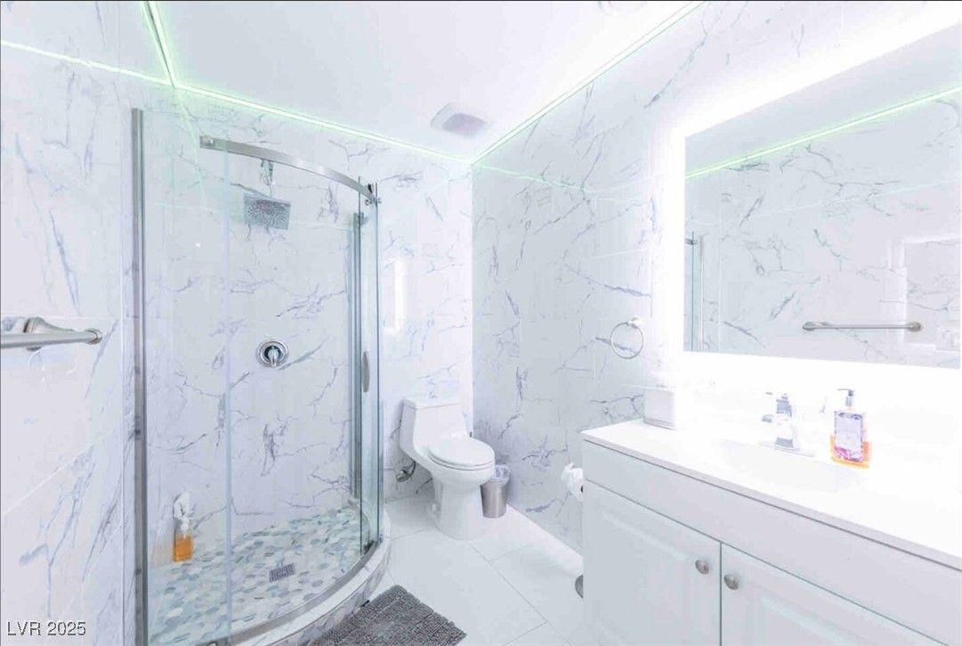 Bathroom, Glass Shower, Interior, Marble Walls