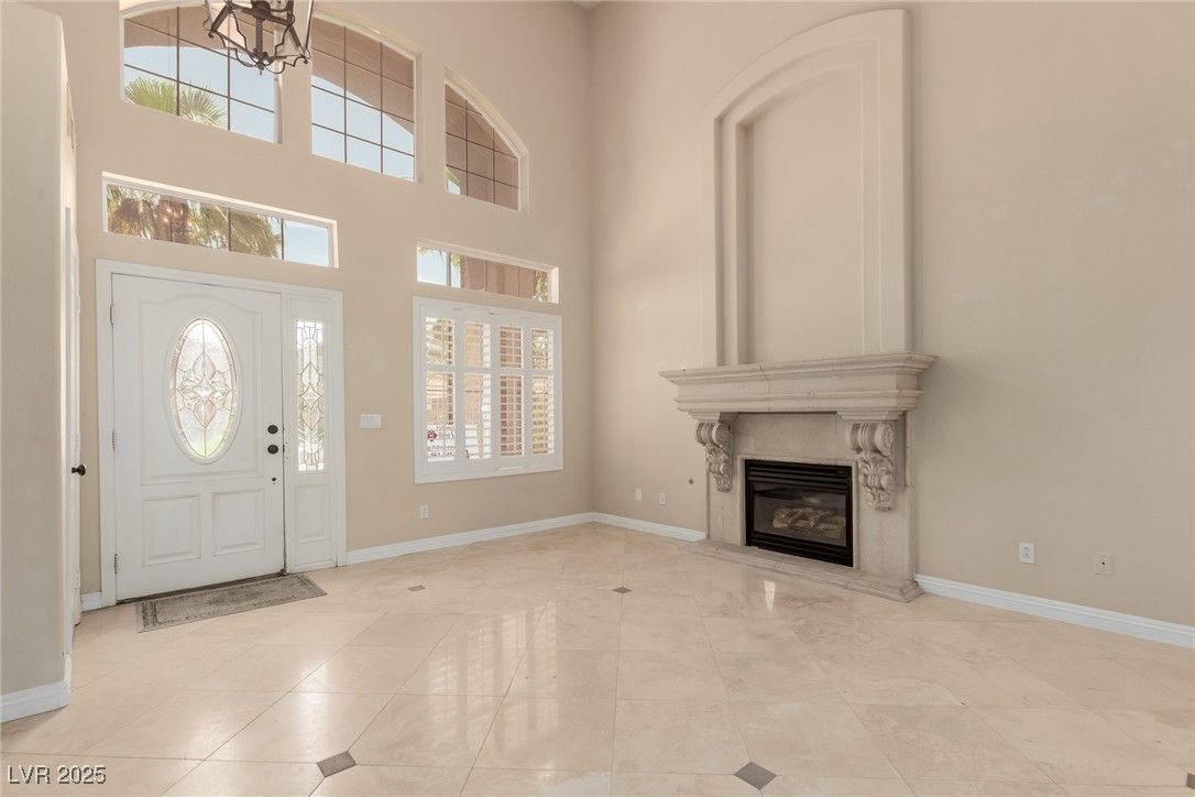 Fireplace, Interior