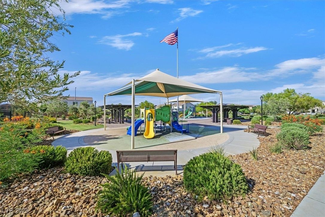 Backyard, Exterior, Playground