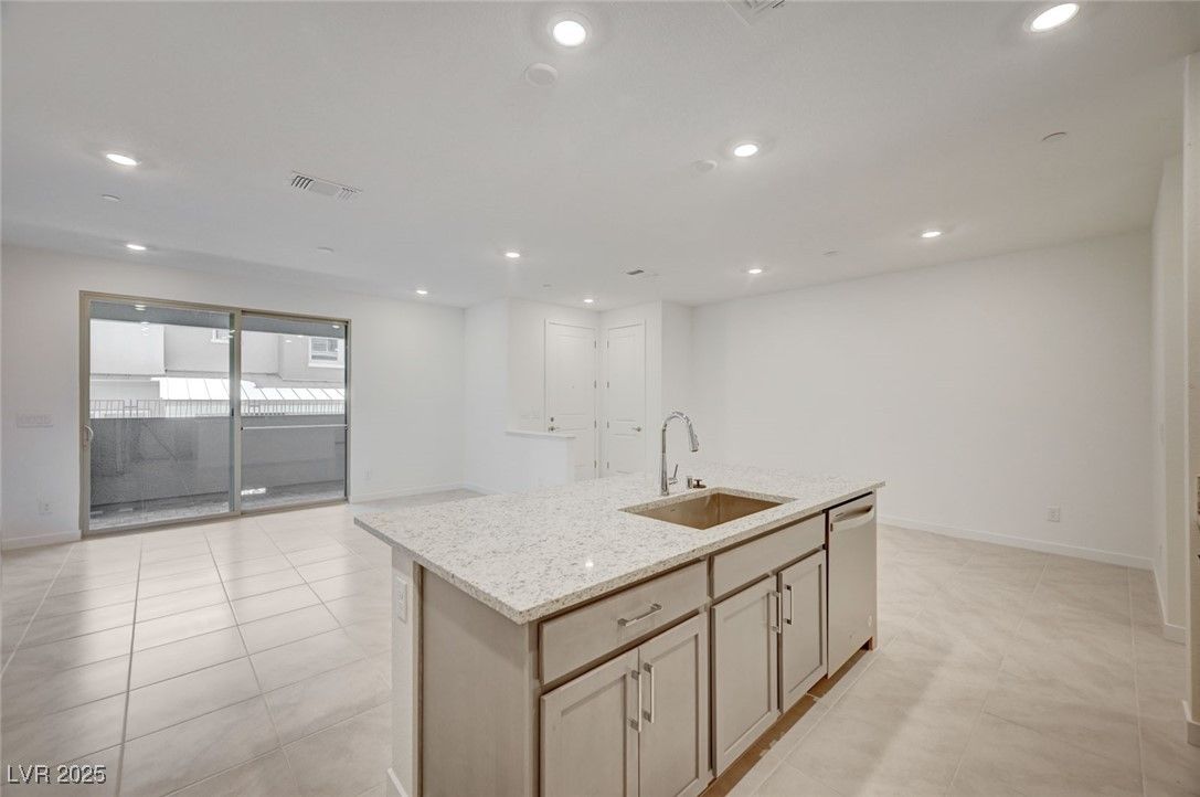 Interior, Kitchen, Recessed Lighting