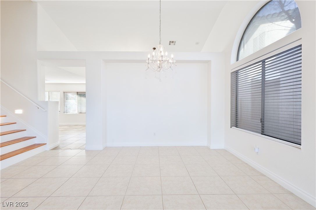 Chandelier, Empty room, Interior