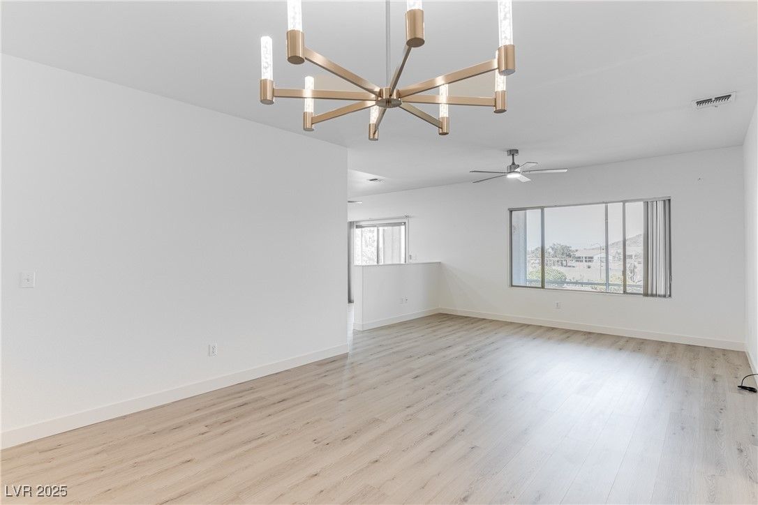 Empty room, Interior, Pendant Lights, Wood Texture Flooring