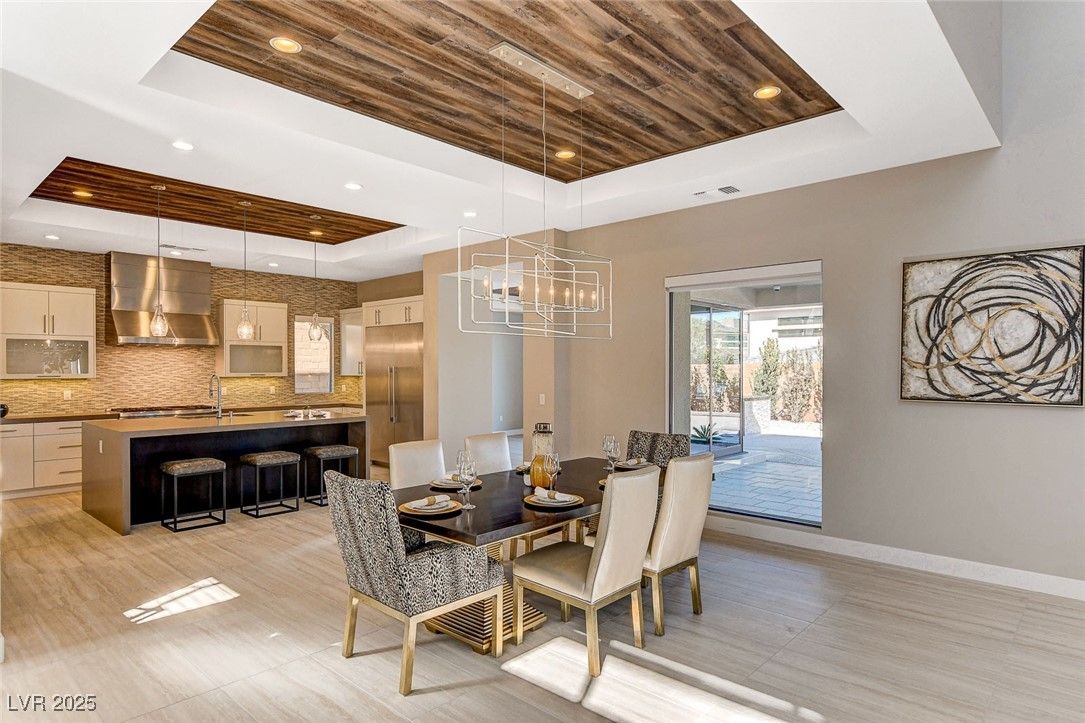 Dining room, Interior, Kitchen, Pendant Lights, Recessed Lighting, Stainless Steel Appliances, Wooden Ceilings