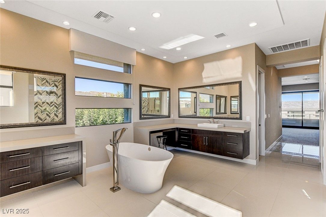 Bathroom, Dual Sink Vanities, Free Standing Baths, Interior, Recessed Lighting, Water