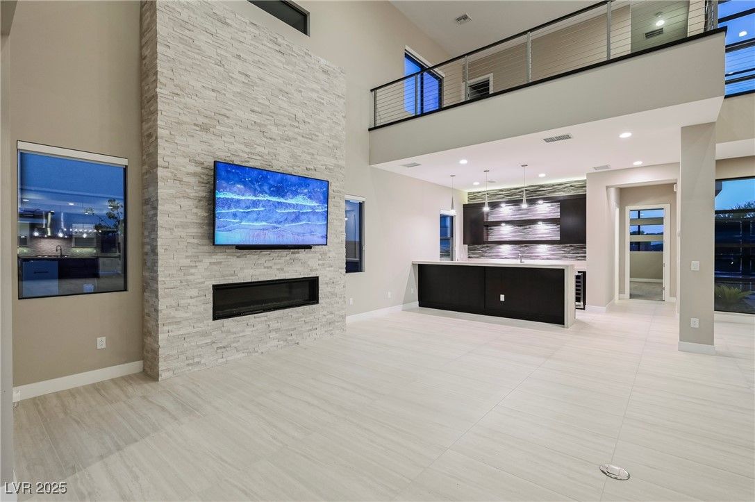 Fireplace, Interior, Kitchen, Pendant Lights, Recessed Lighting, Stone Walls