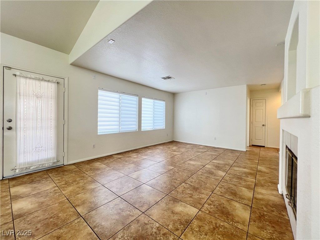 Empty room, Fireplace, Interior, Recessed Lighting