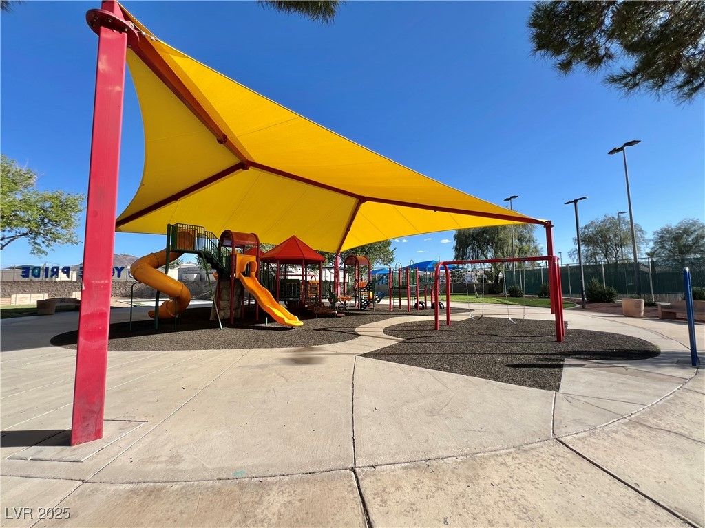 Backyard, Exterior, Playground