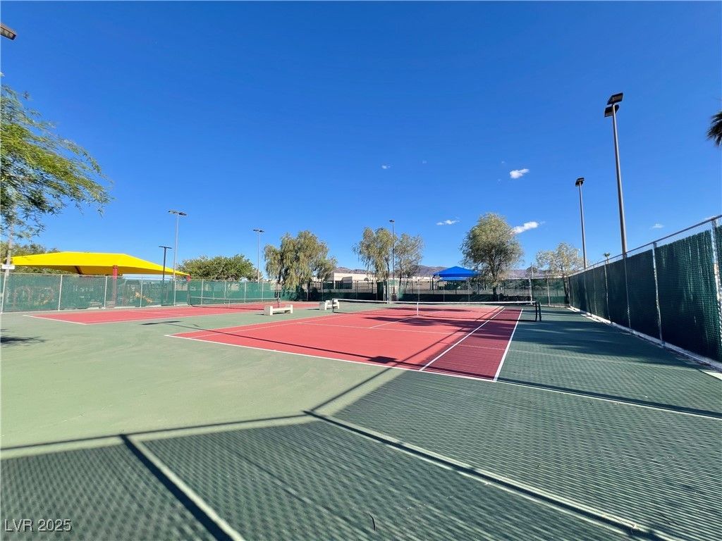 Exterior, Tennis Courts