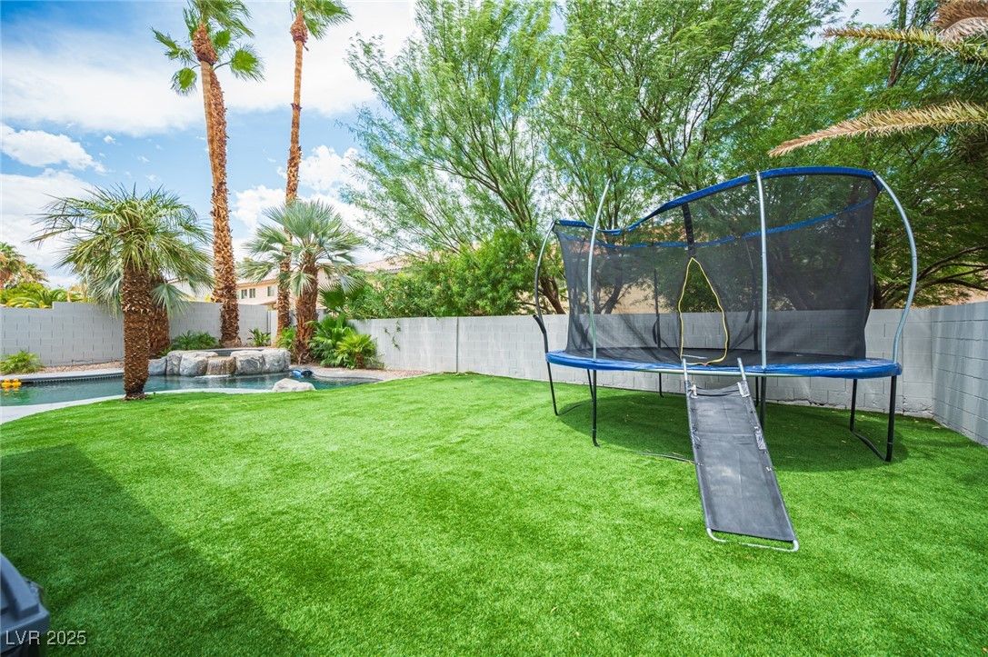 Backyard, Exterior, Playground