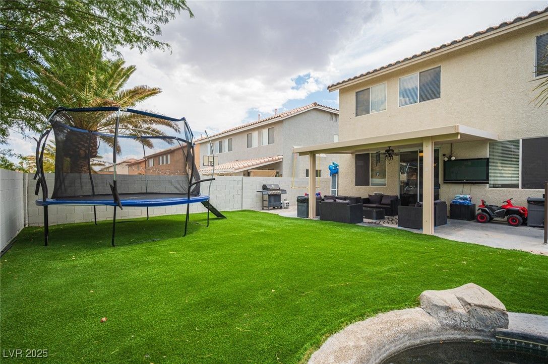 Backyard, Exterior, Playground