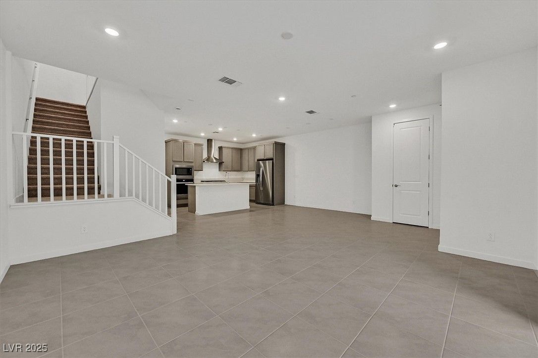 Empty room, Interior, Kitchen, Recessed Lighting, Stainless Steel Appliances