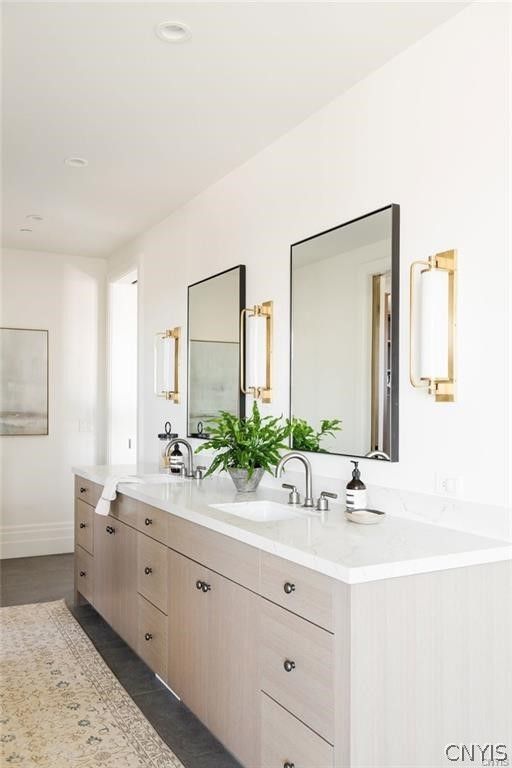 Bathroom, Dual Sink Vanities, Interior, Recessed Lighting
