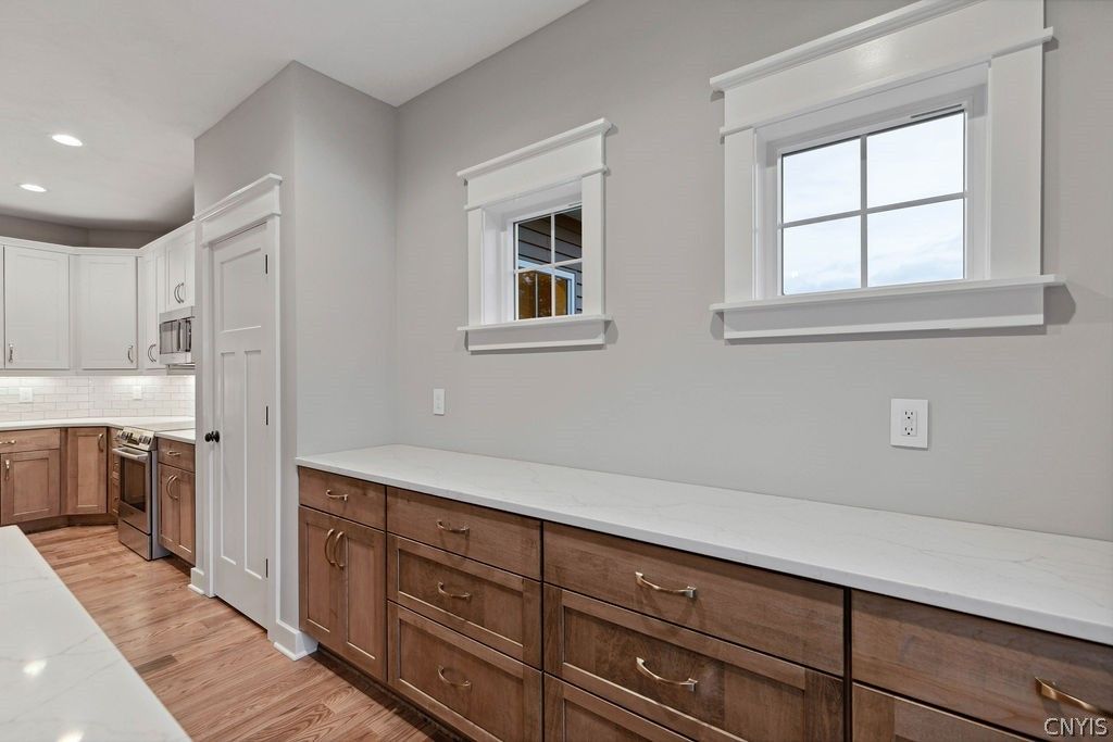 Interior, Kitchen, Recessed Lighting, Wood Texture Flooring