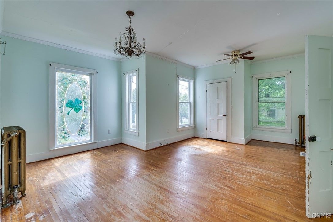 Chandelier, Empty room, Interior, Wood Texture Flooring