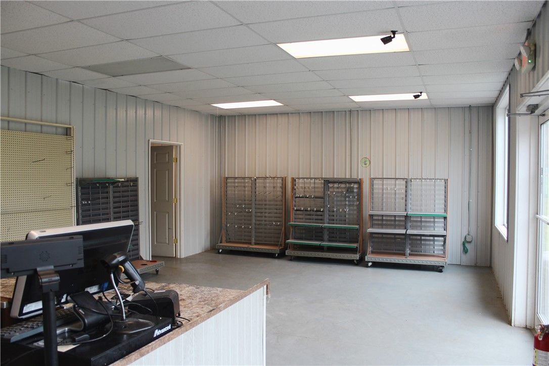 Fitness Equipment, Interior, Recessed Lighting