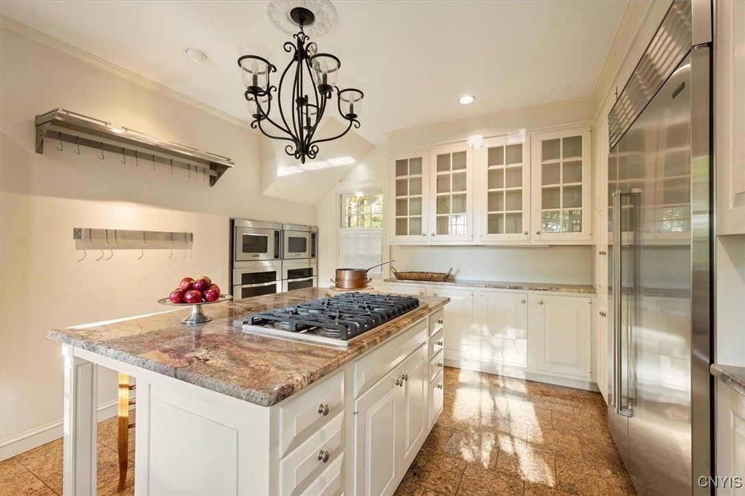 Chandelier, Interior, Kitchen, Recessed Lighting, Stainless Steel Appliances