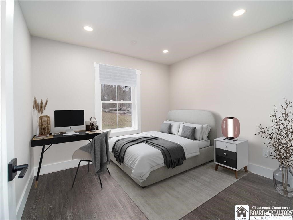 Bedroom, Home Office, Interior, Recessed Lighting, Wood Texture Flooring