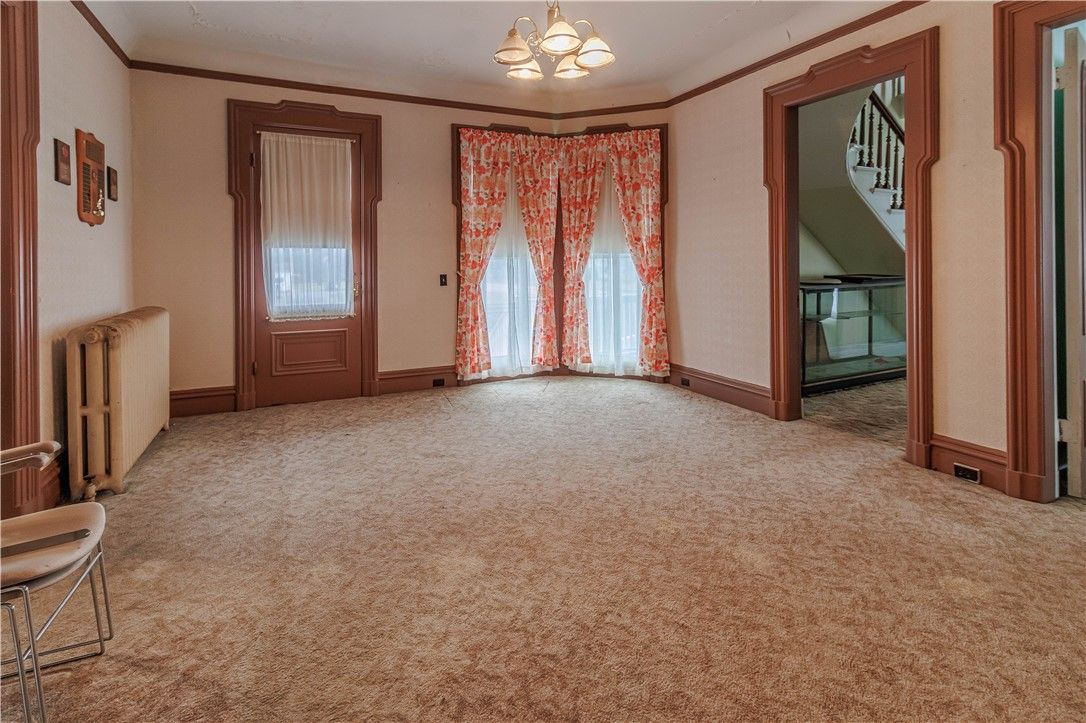 Chandelier, Empty room, Interior