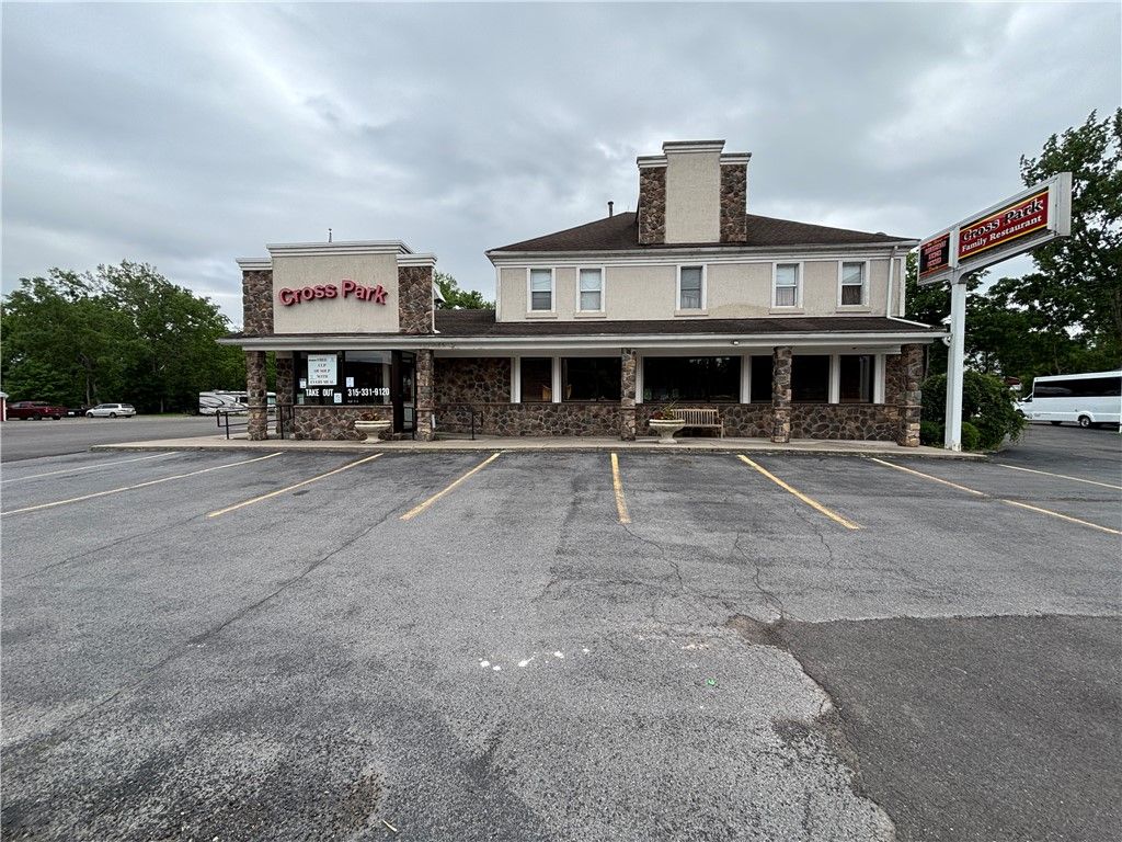 Exterior, Facade, None
